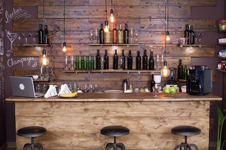 How to Build the Ultimate Home Bar on a Budget